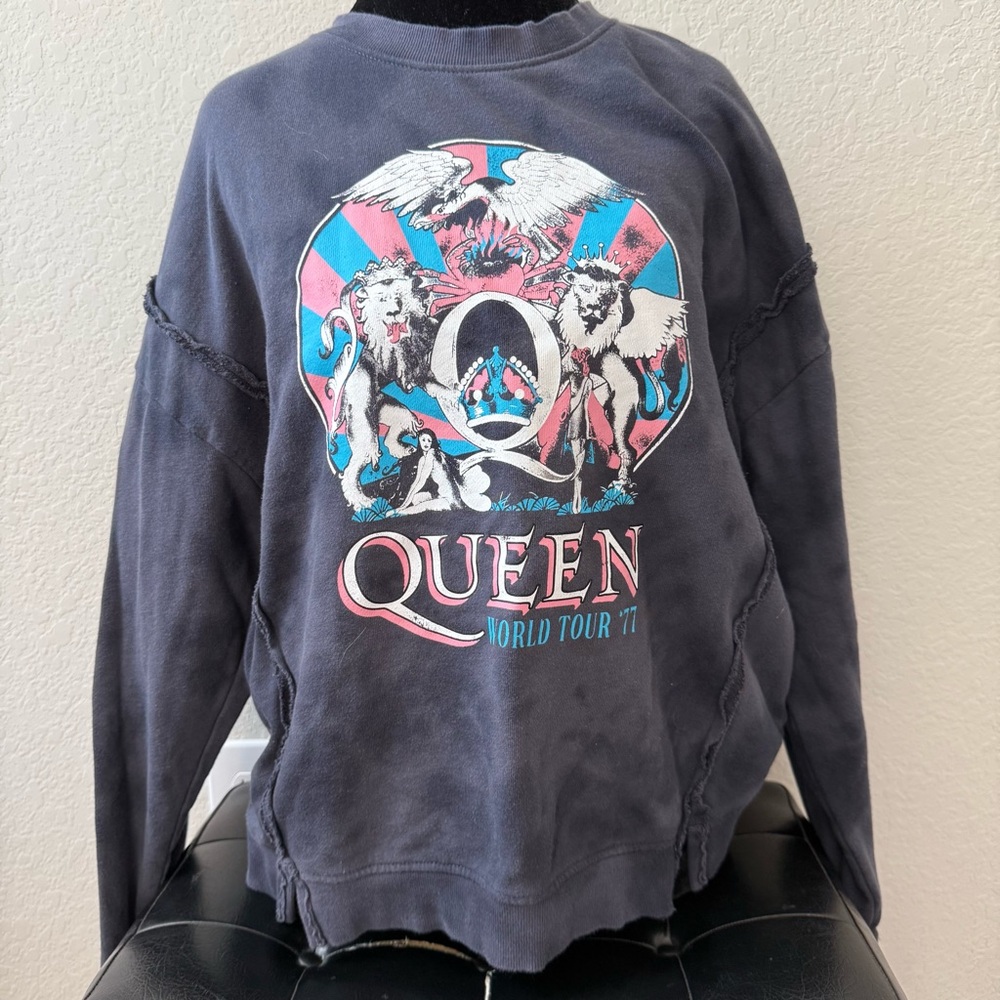 Queen‎ World Tour 77 Graphic Sweatshirt - Black tie dye size M